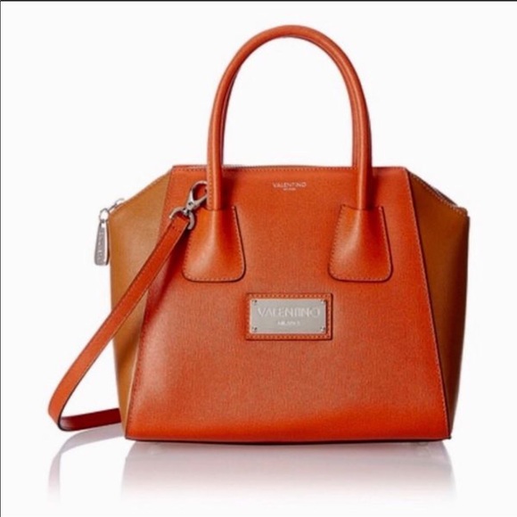 Mario Valentino Handbags - Auth Mario Valentino saffiano satchel bag like new